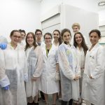 Elisabeth Engel stimulating scientific talent in the Barcelona International Youth Science Challenge